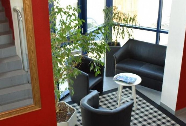 Astral Inn Hotel & Restaurant