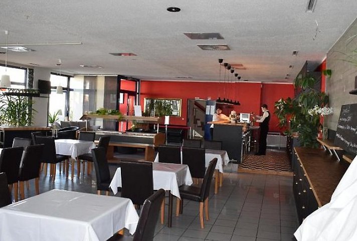 Astral Inn Hotel & Restaurant