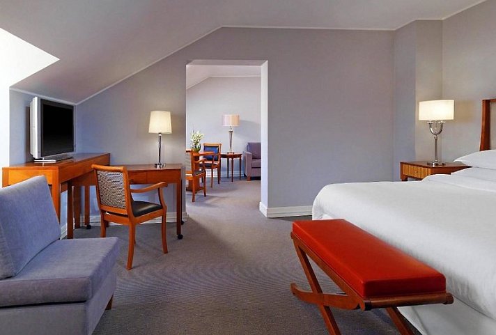 Sheraton Diana Majestic