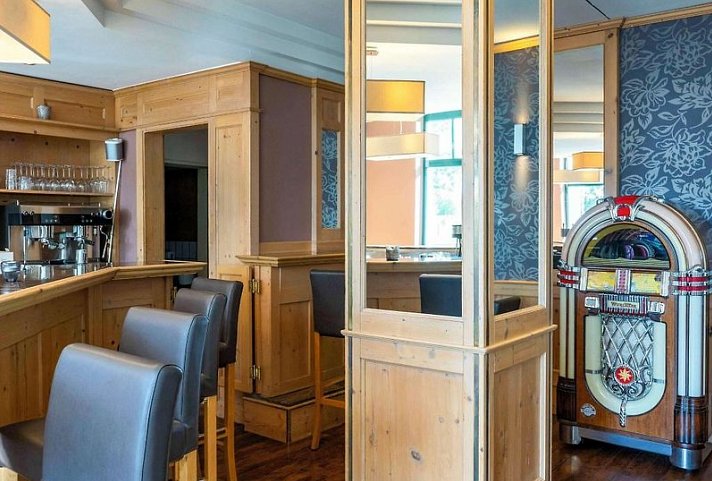 Atomis Hotel Munich Airport by Mercure