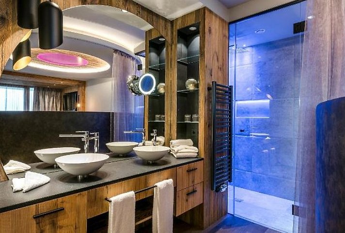 Hüttenhof - Wellnesshotel & Luxus-Bergchalets - Adults only