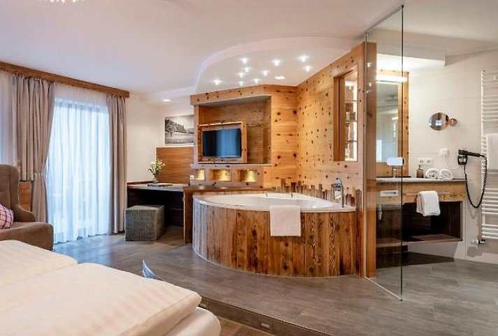 Hüttenhof - Wellnesshotel & Luxus-Bergchalets - Adults only