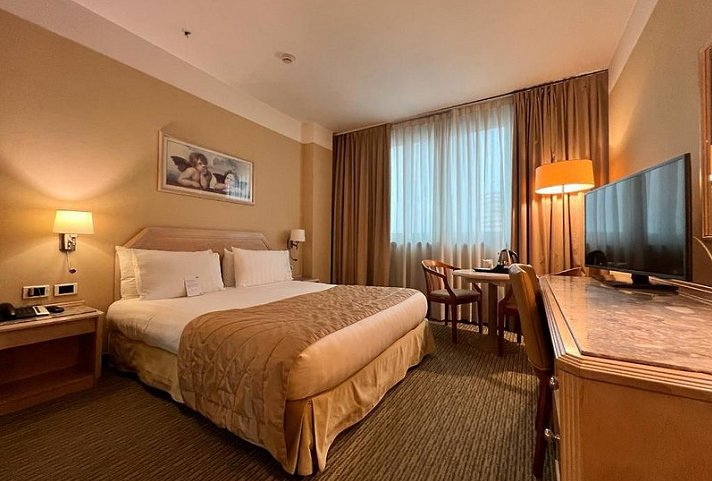 Holiday Inn Naples