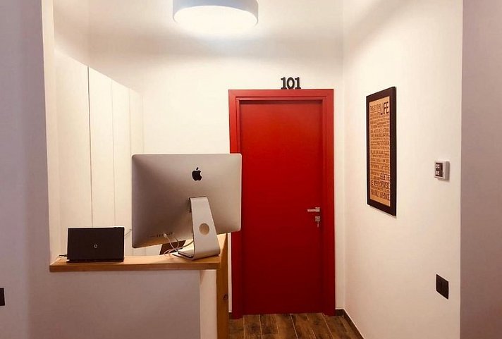 Holiday Guesthouse