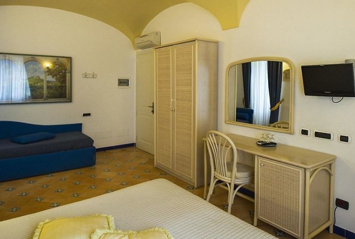 Bellevue Suite