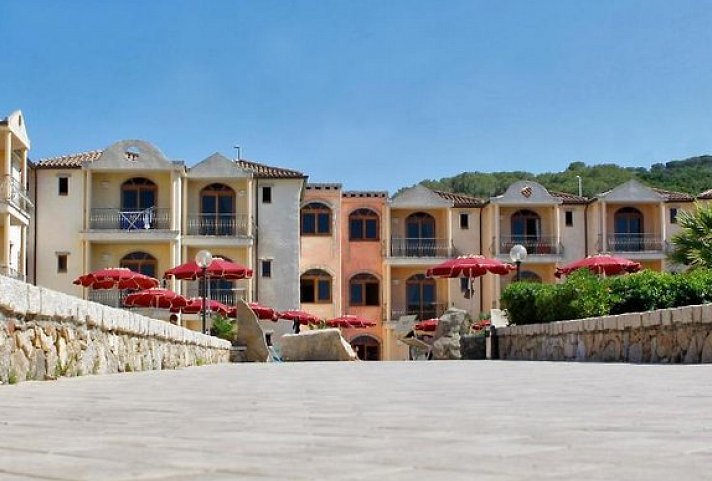 Club Esse Posada Beach Resort