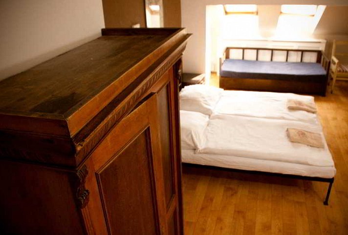Sir Toby's Hostel