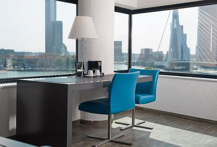 DoubleTree by Hilton Rotterdam Centre