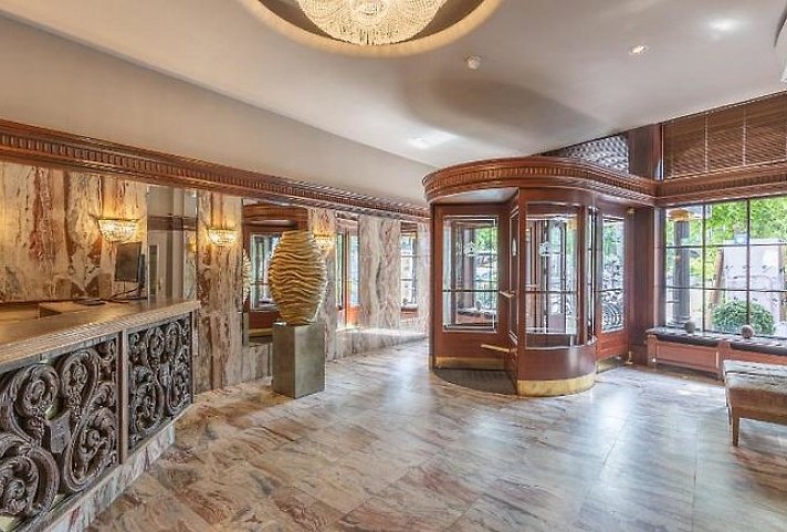 Boutique Hotel Corona