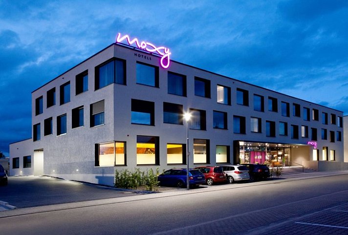 Moxy Rust