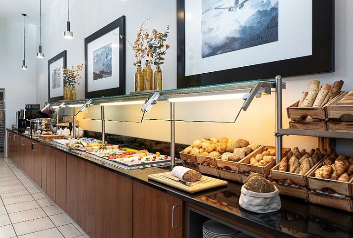 Leonardo Hotel Salzburg Airport