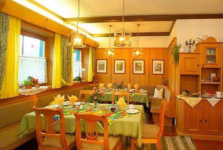 PEOPLE’S HOTEL