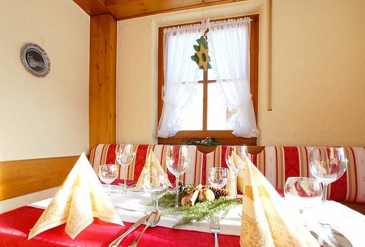 Hotel AlpinaRos Demming