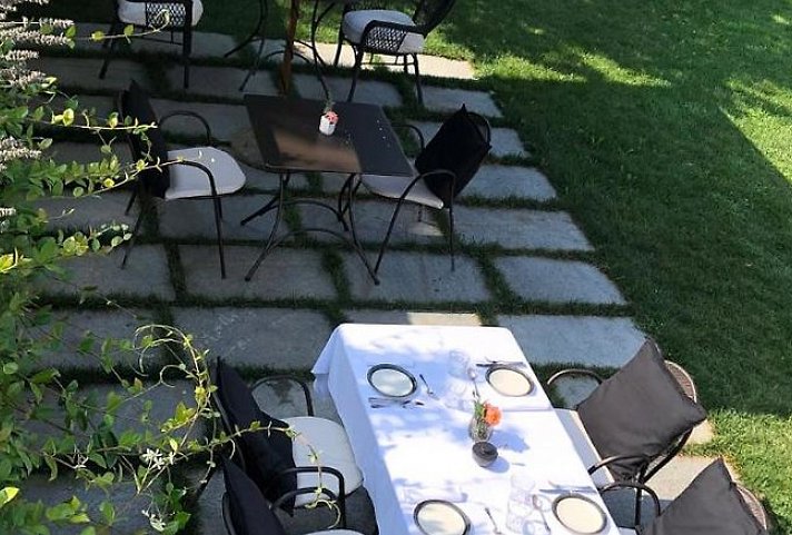 MiaClara Relais