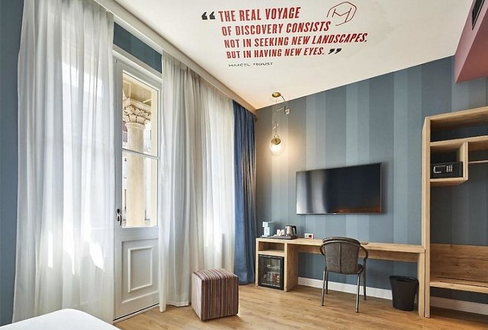 The Modernist Hotel