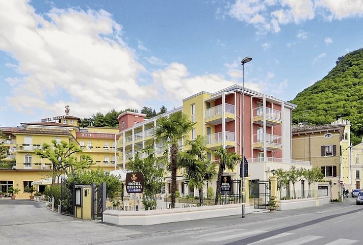 Hotel Bisesti