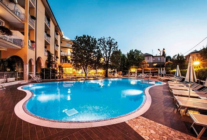Hotel Bisesti