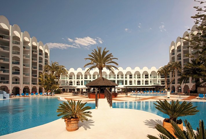 Ona Marinas de Nerja