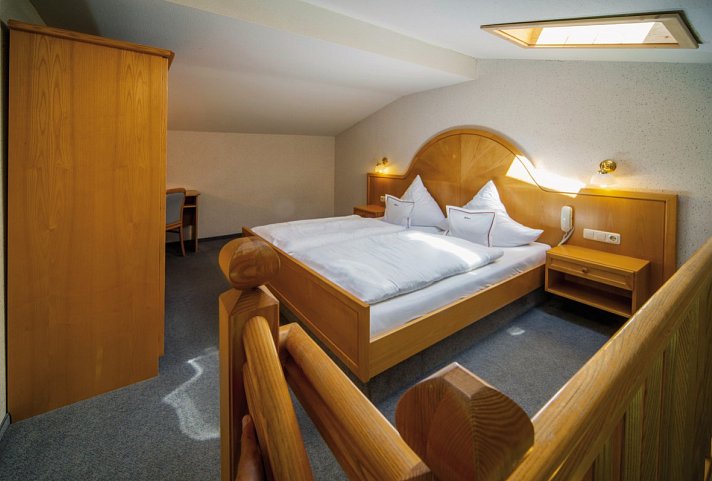 Bellevue - Wohnbeispiel Familienzimmer Maisonette (Zimmercodierung MB1)