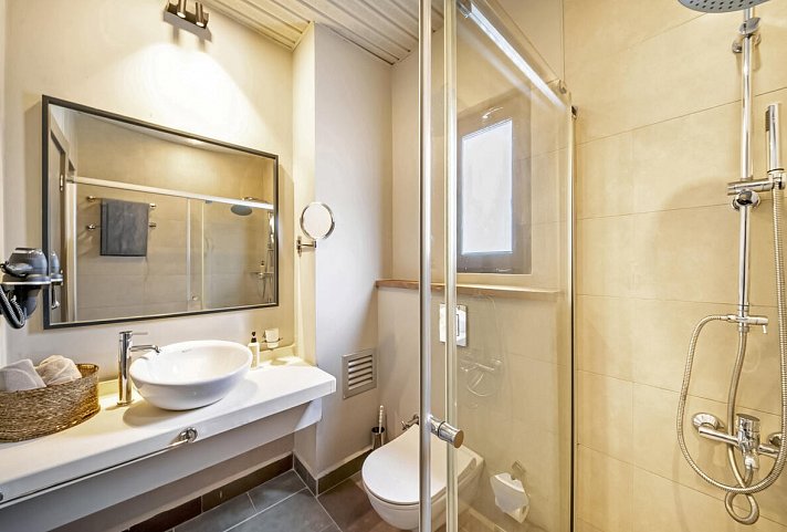 ananea Kleopatra Beach - Beispiel Bad Doppelzimmer (Zimmercodierung DBL)