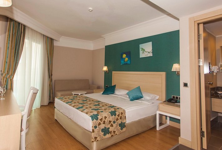 Bieno Club Sunset Hotel & Spa
