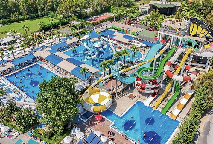 Dream World Aqua Hotel