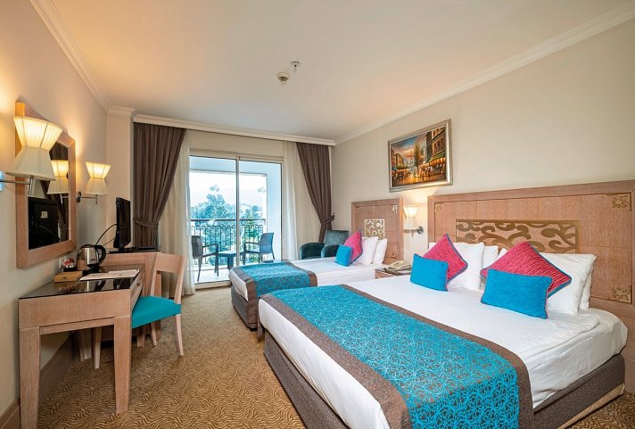 Crystal De Luxe Comfort Collection - Wohnbeispiel Doppelzimmer Landblick (Zimmercodierungen DBL, DCL, DPL & DC3)