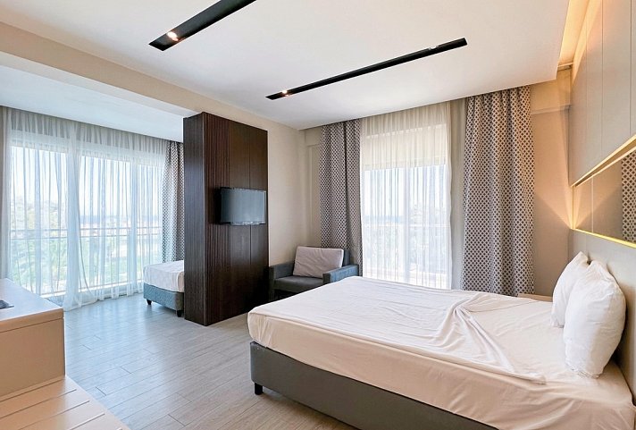 Grand Ring Hotel