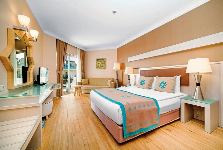 Mukarnas Resort & Spa - Wohnbeispiel Doppelzimmer seitl. Meerblick (Zimmercodierungen DBN & DCN)