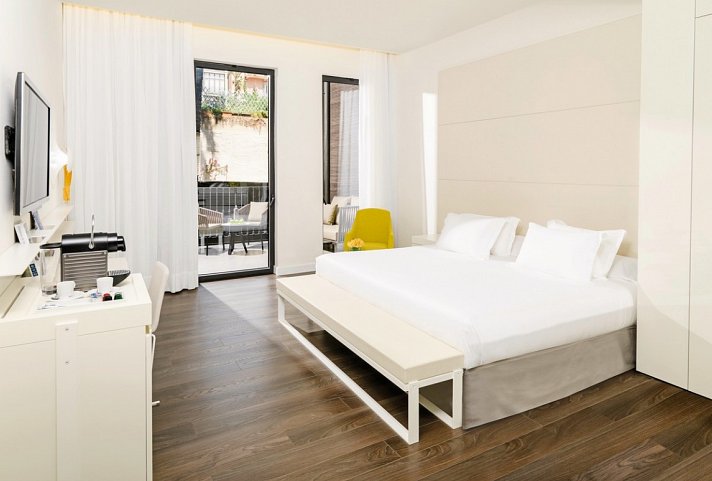 H10 Urquinaona Plaza - Wohnbeispiel Doppelzimmer Standard (Zimmercodierung DG1)