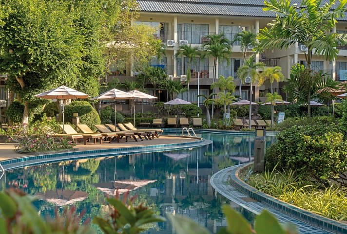The Green Park Resort