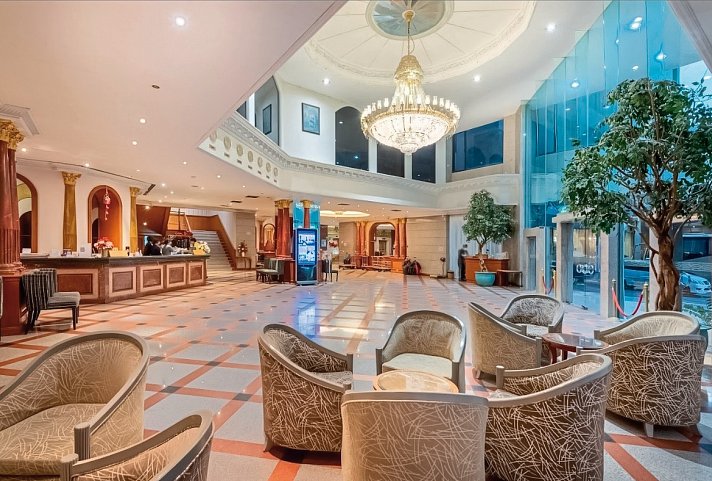 Royal Benja Hotel