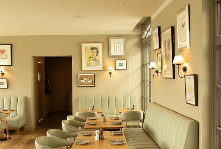 Mimosa Hotel