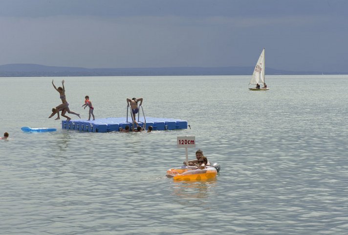Club Tihany Holiday Village