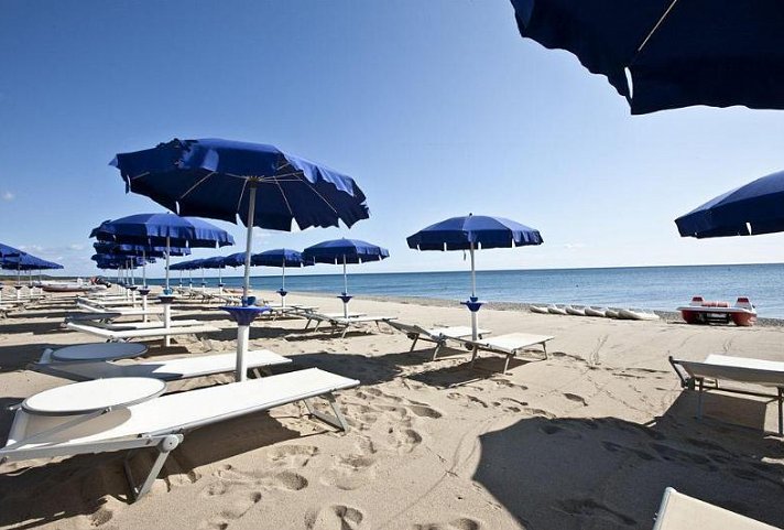 Cala Luas Resort