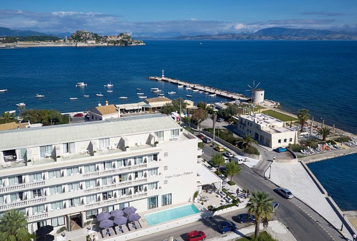 Mon Repos Palace