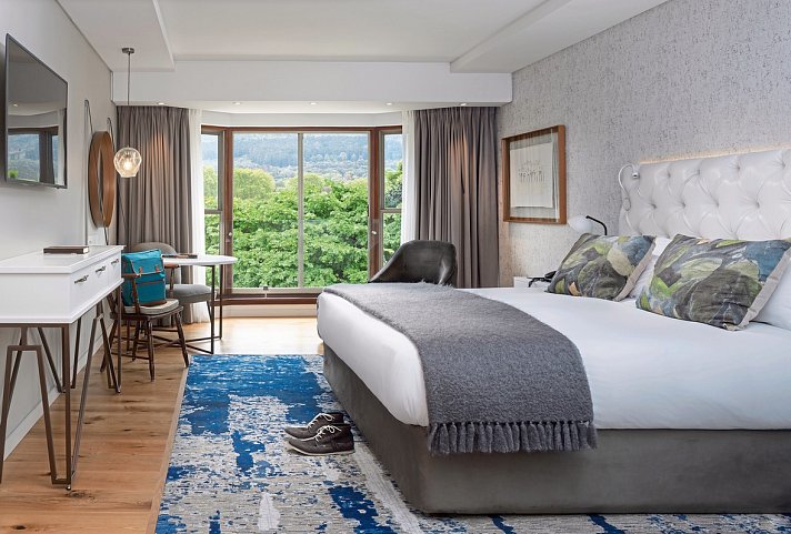 The Vineyard Hotel