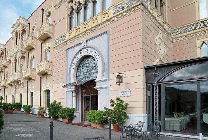 Excelsior Palace
