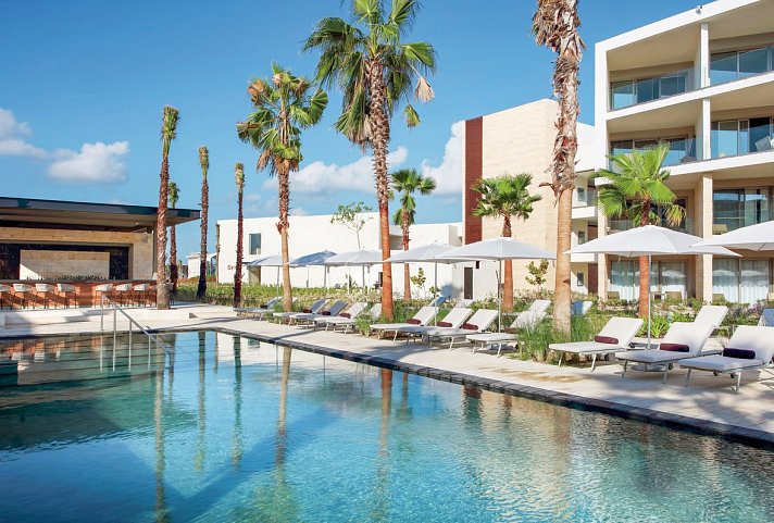 Family Selection at Grand Palladium Select Costa Mujeres