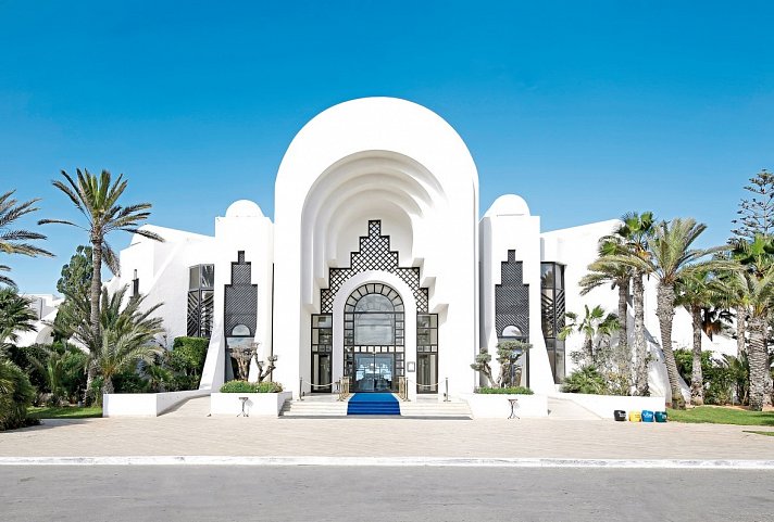 Radisson Blu Palace Resort & Thalasso