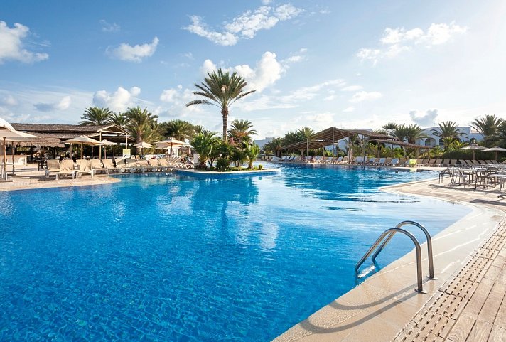 Seabel Rym Beach