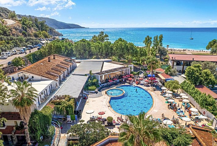 Ölüdeniz Beach Resort by Z Hotels