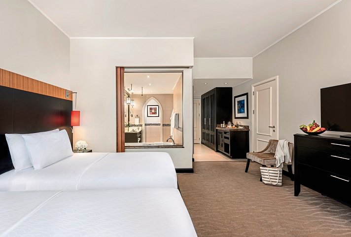 OAKS Ibn Battuta Gate - Wohnbeispiel Premier Room (Zimmercodierungen DM1 & UP1)