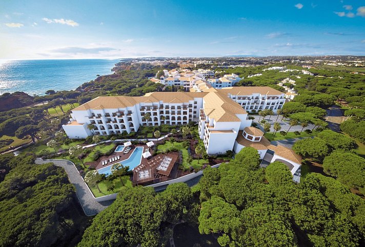 Pine Cliffs Resort: Pine Cliffs Ocean Suites & Spa