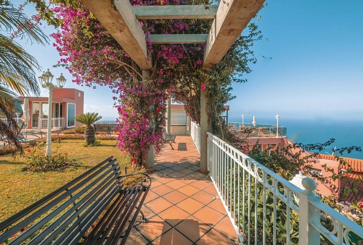 Ocean Gardens