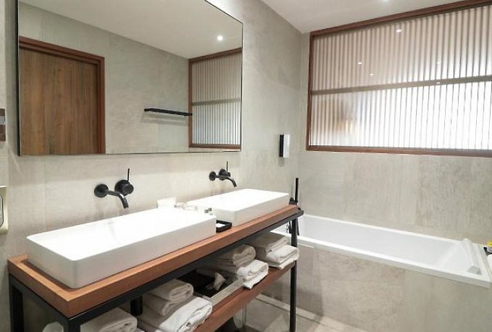 Golden Tulip Porto Vecchio