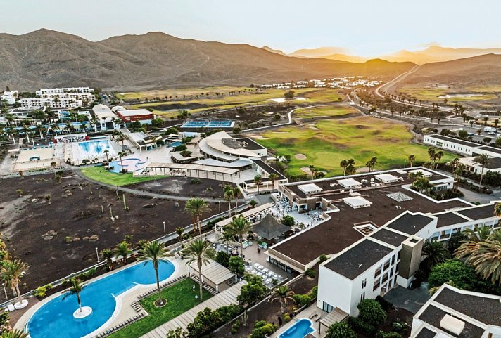 Playitas Villas
