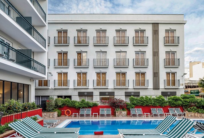 AQUA Hotel Bertran Park