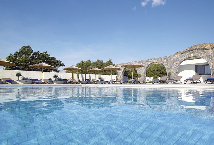 Coriva Beach by CHC Group