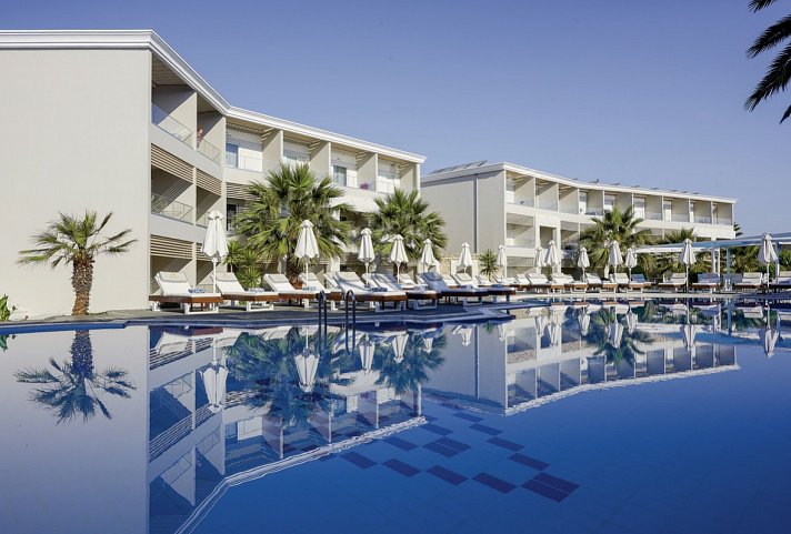 Mythos Palace